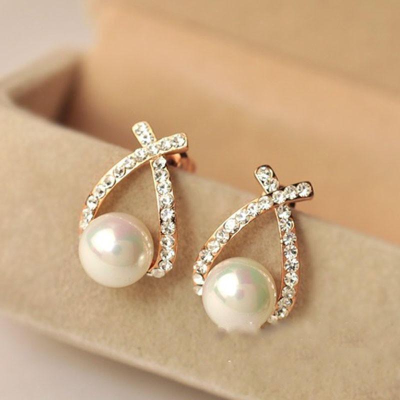 Elegant Women Fashion Ear Stud Earrings Simple Temperament Crystal Pearl Ear Nail Earrings