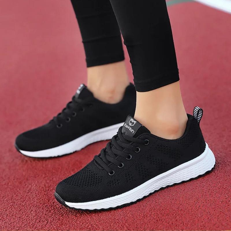Women Summer Sports Sneakers Breathable Mesh Fashion New Flat Tenis Feminino Running Shoes Walking Light White Ladies Basketball