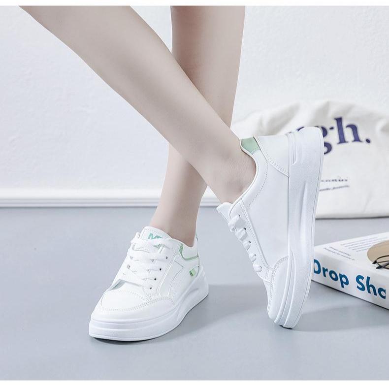 Dames Nye Vår Høyhælte Hvite Sneakers, Perfekte for Sport og Fritid