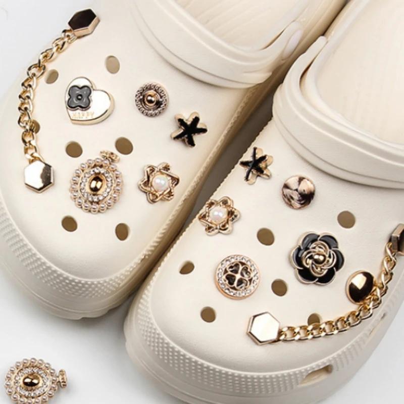 Metallic Sheen Shoe Charms Accessories Set for Sandal Must-have Street Flowers/Hexagram/Buckle Ornaments for Hole Shoes Charm