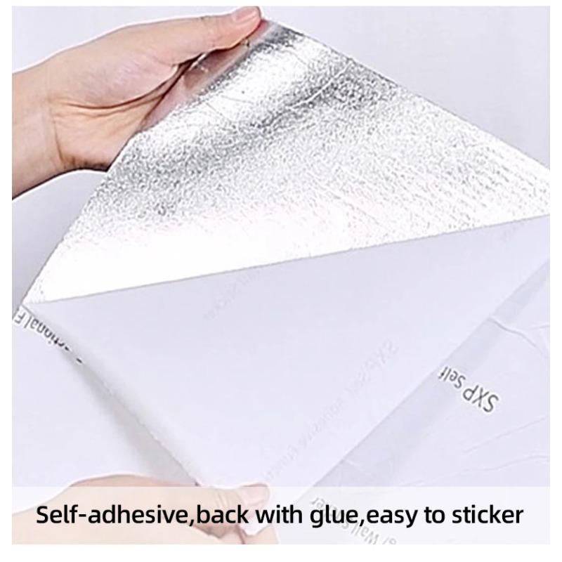 10-30 Stück Quadratischer Patchwork-Teppich Rutschfest und Schmutzabweisend Katzenkriechmatte Klebstofffrei Selbstklebende Bodenmatte Raumteppich