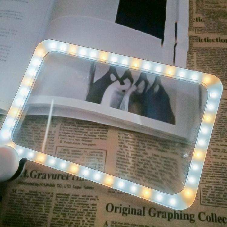 Magnifying Glass with Light Magnifier Foldable Handheld Magnifying Reading Gift