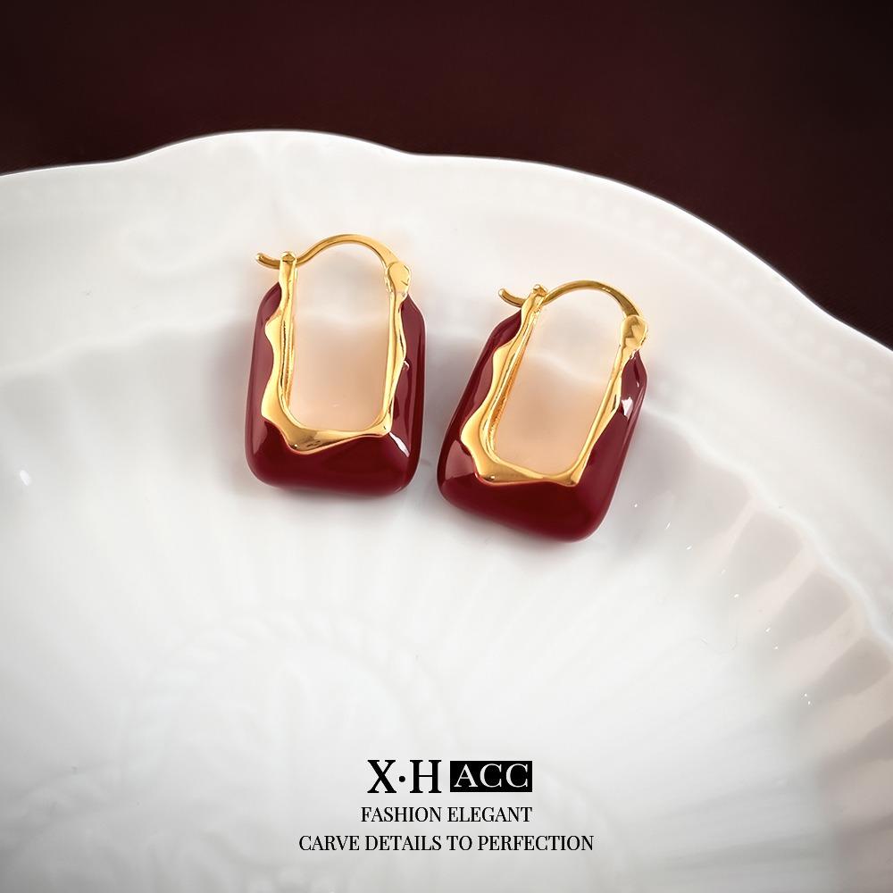 

Ангола Красные Бриллиантовые Серьги-Подвески Гонконгский Стиль Ретро Серьги Темперамент Знаменитости Премиальные Серьги