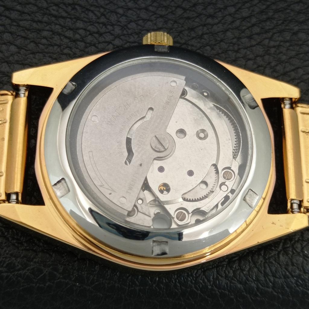 JAPAN VINTAGE REFURBISHED CITIZEN AUTOMATIC 8200 MENS BLACK DIAL WATCH a445267-1