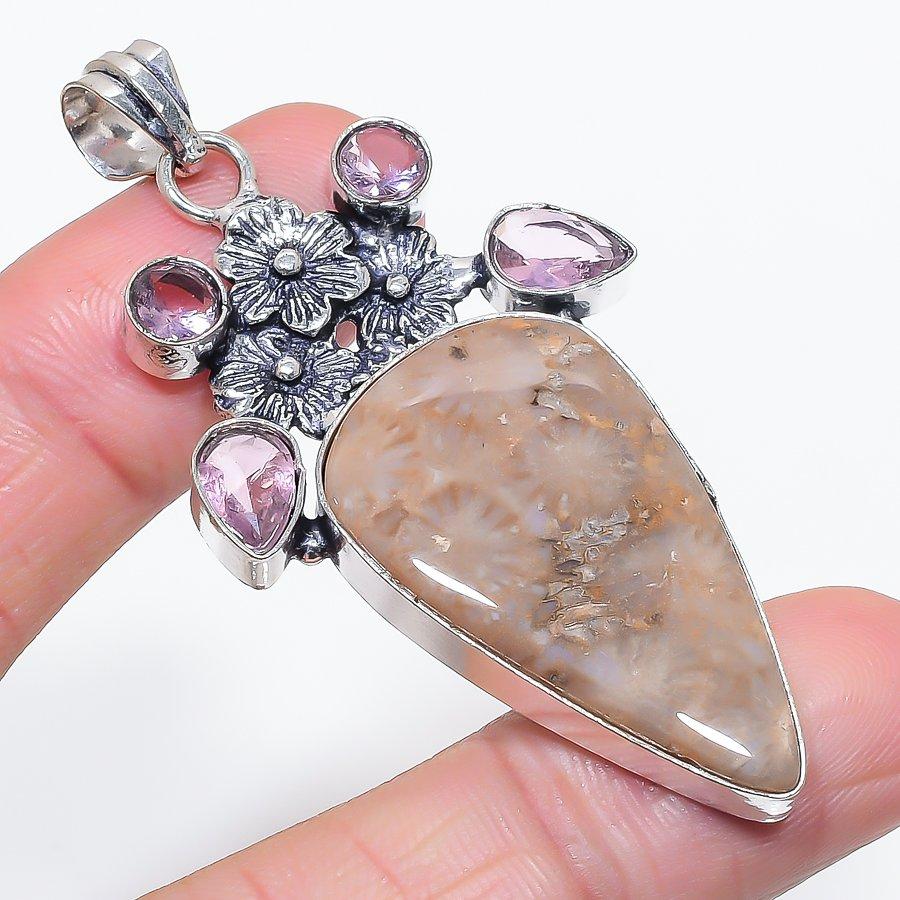 

Натуральный ископаемый коралл, кунцит, ювелирная подвеска из стерлингового серебра 925 пробы 2,60 A3h78