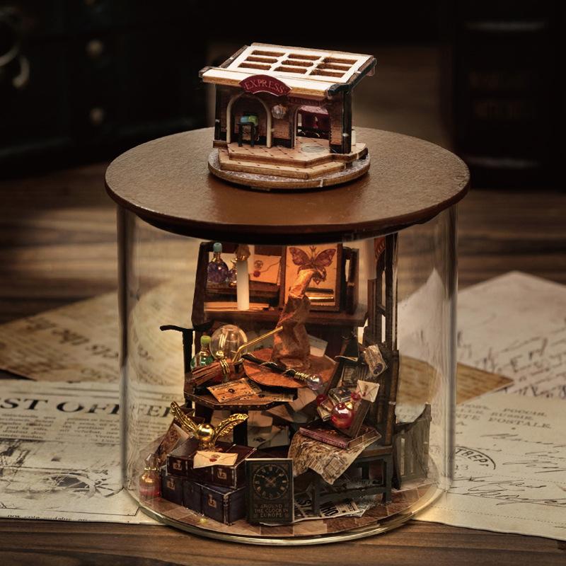 Kit de casă de păpuși DIY Mini clădire de asamblare din lemn 3D magică cu mobilă Carte de carte Casă de jucărie pentru fată Jigsaw 3D realizat manual P519
