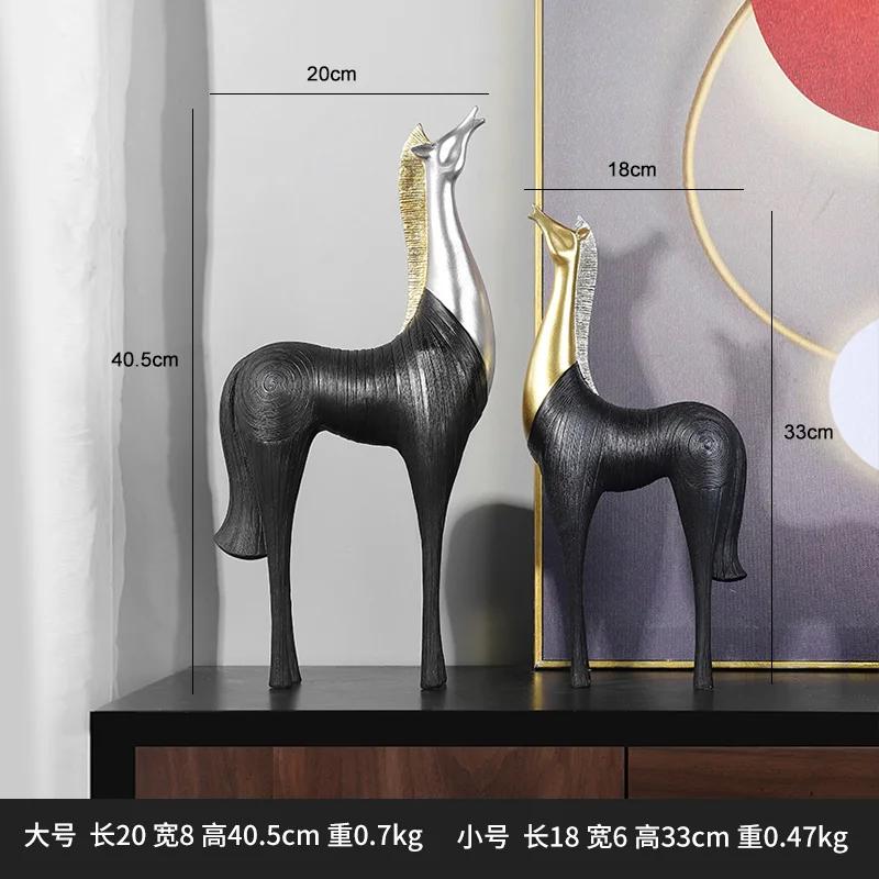 Creative Abstract Animal Resin Horse Figurines Ornament Office Decoration Living Room Home Wine Cabinet Decoration Home Decor