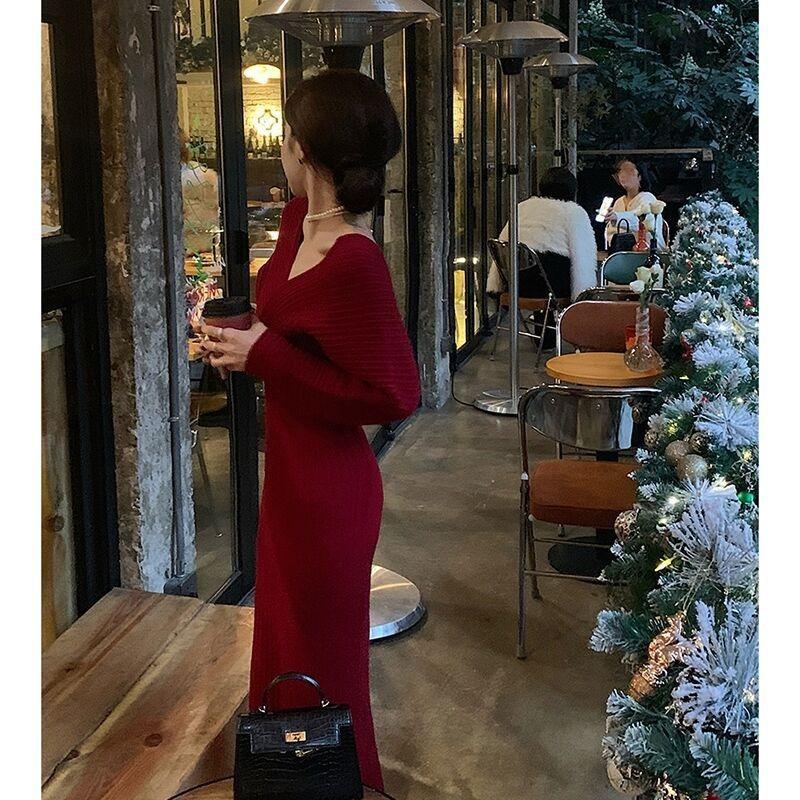 Christmas red knitted dress women's autumn and winter base with retro temperament over the knee sweater skirt
