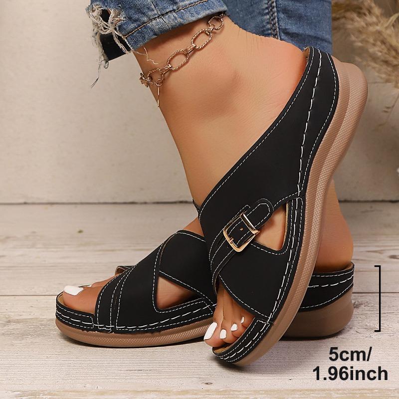 New Solid Color Belt Buckle Thick-soled Slippers Large Size One-word Cross Slope Heel Beach Cool Slippers