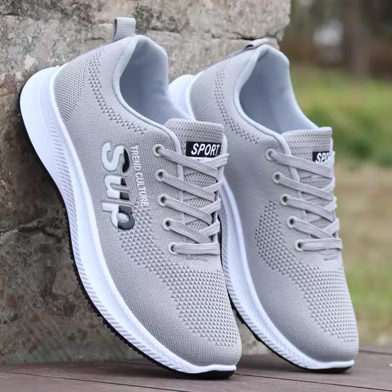 Atmungsaktive Mesh-Sneaker für den Sommer – 22 neue Freizeitschuhe