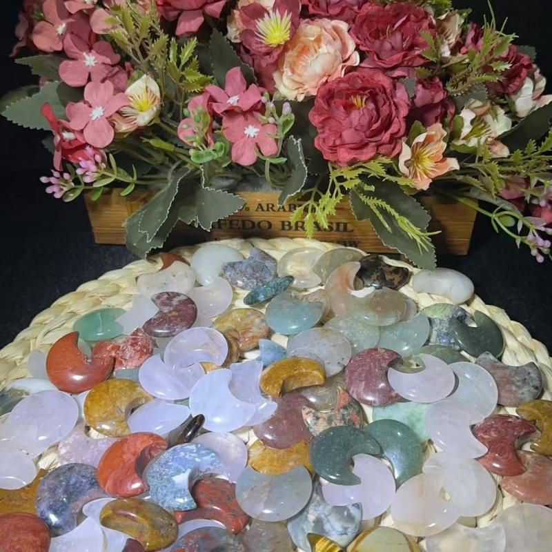 Mixed Crystal Crescent Moon Carving Bulk Assorted Gemstone Moon Pendant for Jewelry Making Healing Ornament