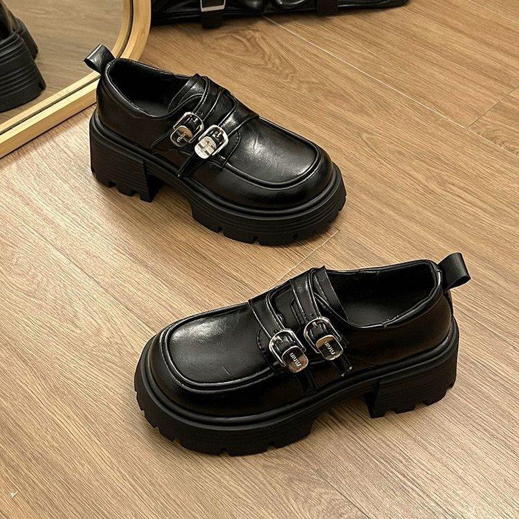 

Ретро черные туфли-лодочки на небольшой платформе, маленькие кожаные туфли, новая осенняя французская модель с юбкой, туфли Мэри Джейн 35 чёрный