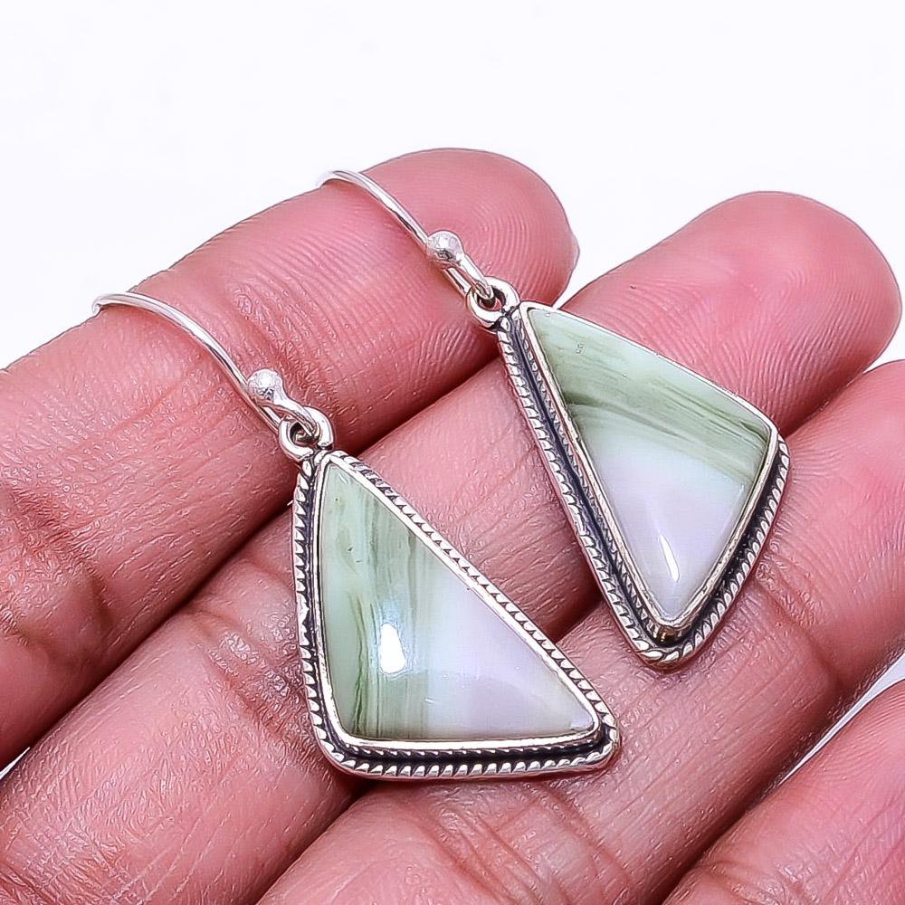 

Natural Serpentine -Russia Handmade 925 Sterling Silver Earring 1.68 E54