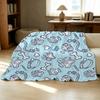 Lightweight Pet-Themed Flannel Blanket Soft, Skin-Friendly, Warm & Cozy for Home, Christmas, Halloween & Relaxing
