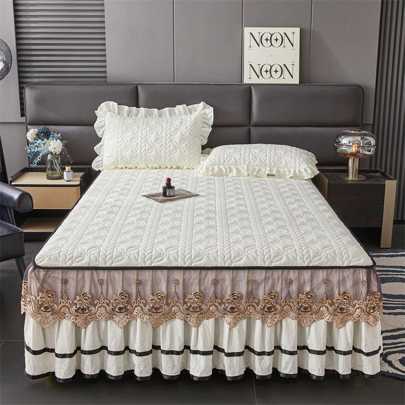 3PCS Padded Quilted Bed Skirt Set with Lace Embellishment, Includes 1 Bed Skirt and 2 Pillowcases, Easy Installation, Breathable , Ideal for Bedroom