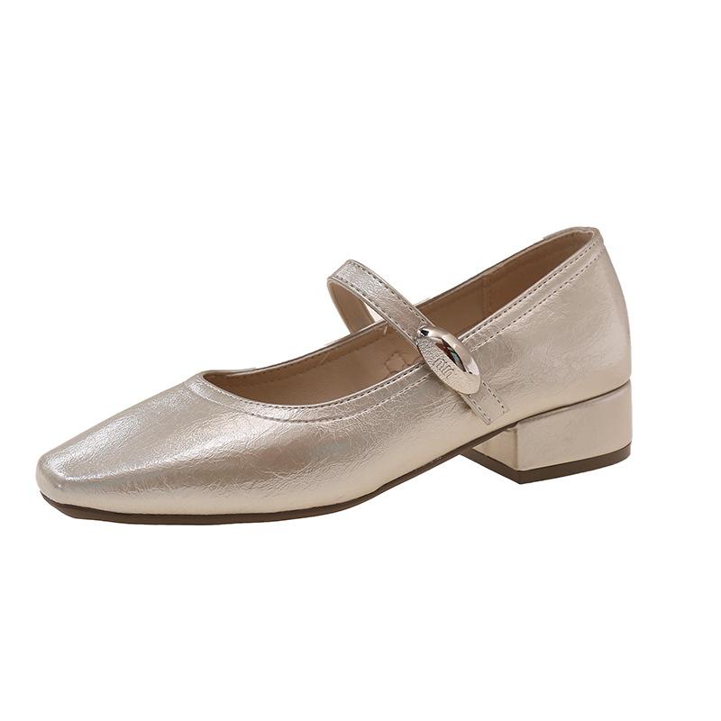 

Silver Mary Jane Uniform Small Leather Shoes Women s 2025 New French Temperament Light Mouth One-word Button Loafer Single Shoes Women 40 шампанського