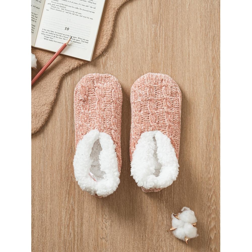 

Зимние тапочки Daiso Pretzel Weave 220 240 мм розовые