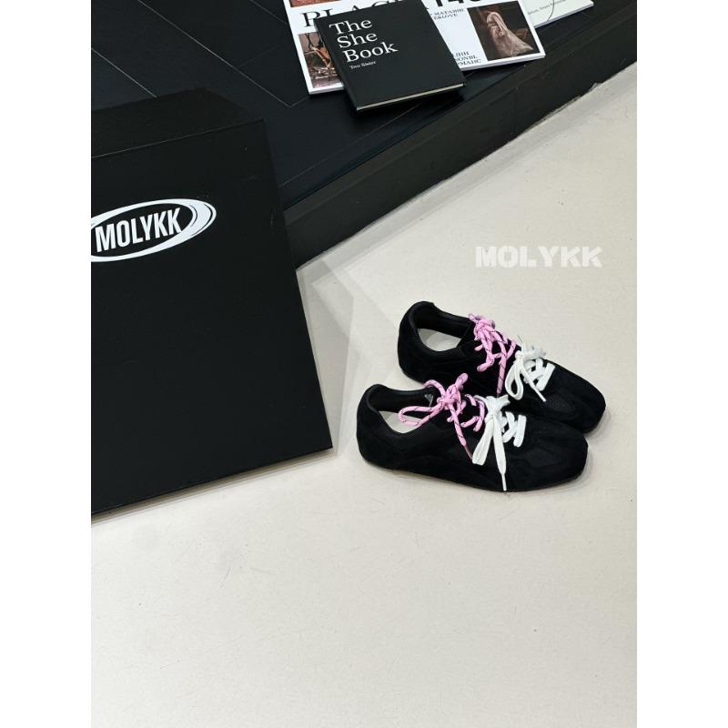 

Черные женские осенние новые повседневные туфли в ретро-стиле, кожаные, с двойными шнурками, дышащая мягкая подошва 35 чёрный