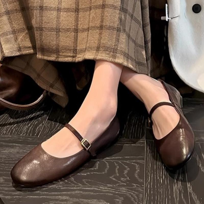 

Мода 2025 Новые Ретро Женские Балетки Модные Туфли с Квадратным Носком Женские Повседневные Легкие и Удобные Кожаные Туфли Высокого Качества 40 темно-коричневого