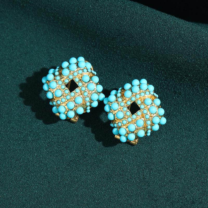 Yong Nuo Vintage Retro Jewelry: High-End, Colorfast Antique Earrings