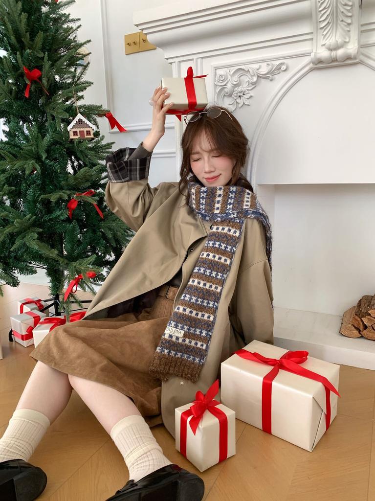 Korean Version of the New Fair Island Jacquard Knitted Scarf Women's Autumn and Winter Warm Student Couple Contrasting Color Atmosphere Scarf