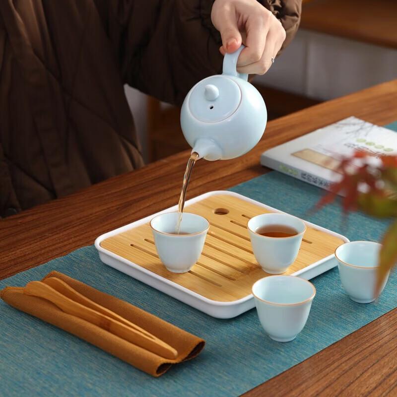 Bafangli Good Luck Celadon 8-Piece Ceramic Tea Set