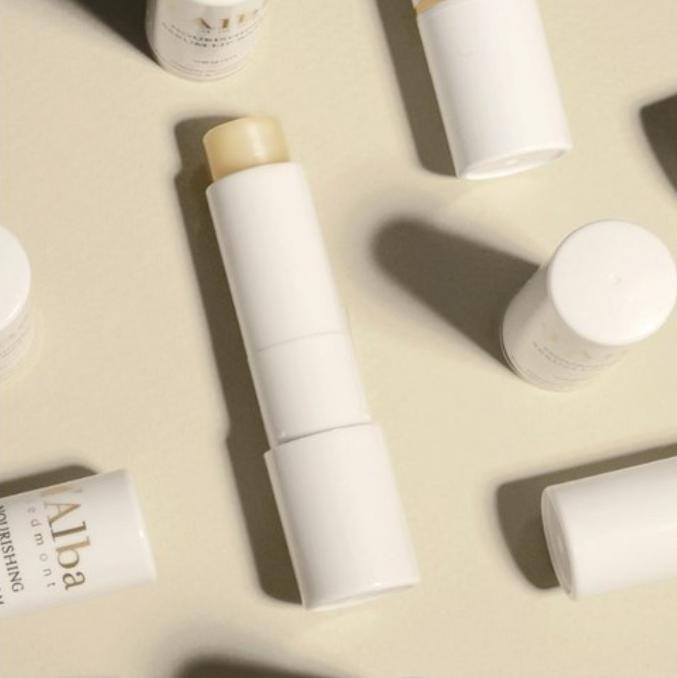 d’Alba White Truffle Nourishing Serum Lip Balm 3.6g – Vegan Moisturizing Lip Care