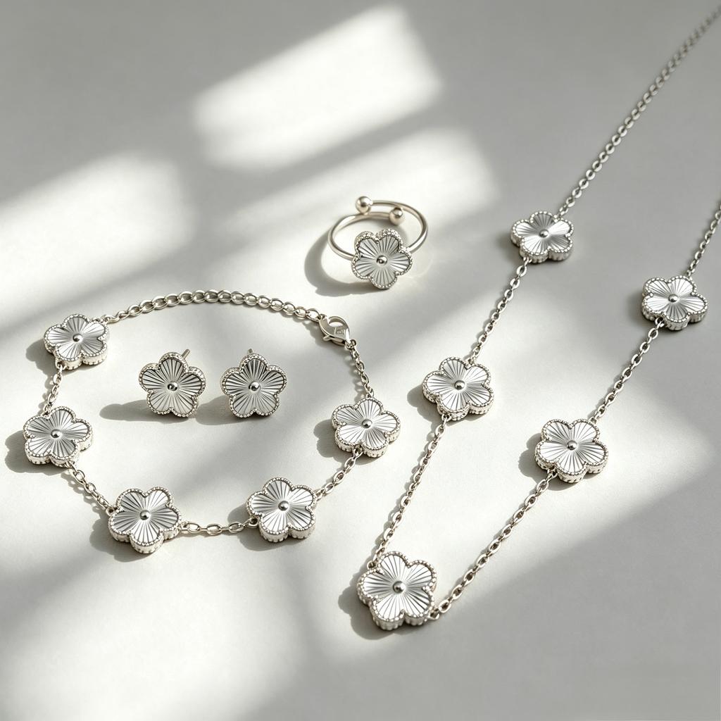 18K Gold Plated Stainless Steel 5 Leaf Clover Necklace Bracelet Earrings Ring 4pcs Jewelry Set for Women Lucky Gift