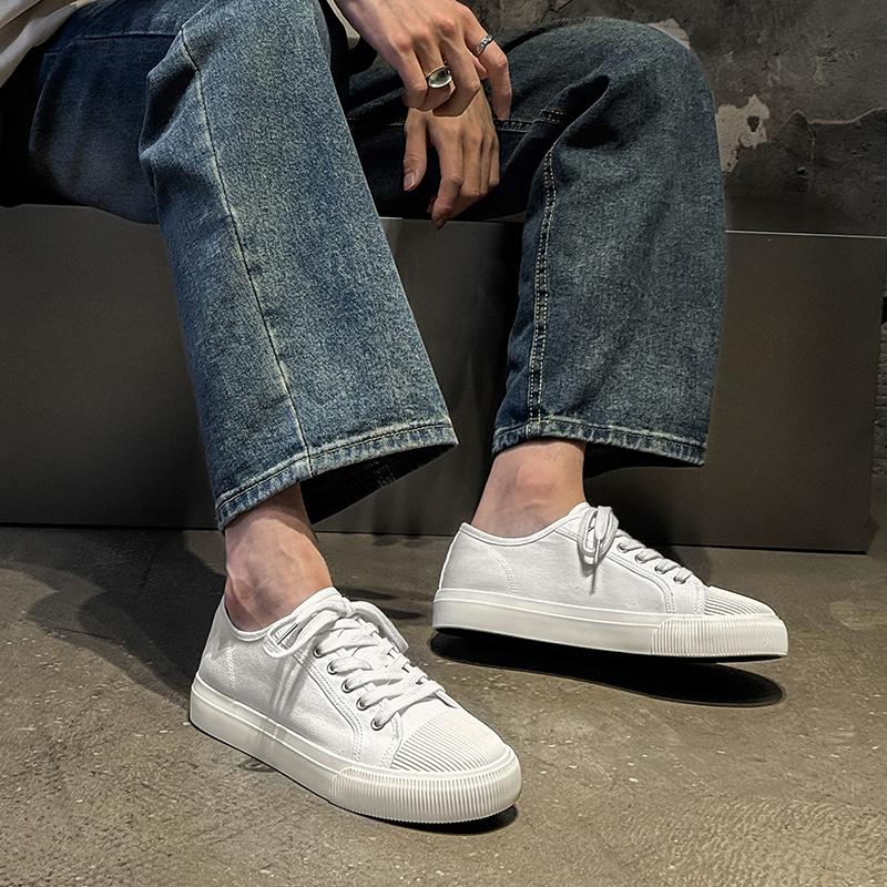 Men's Canvas Shoes Versatile Lightweight and Comfortable Student Shoes Fashionable Trendy Simple and Casual Board Shoes