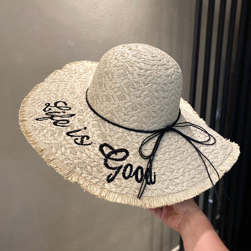 Straw Hat Seaside Hat Strapped Straw Hat Women's Summer Travel Sun Protection Beach Sun Hat Lace Edge Sun Hat