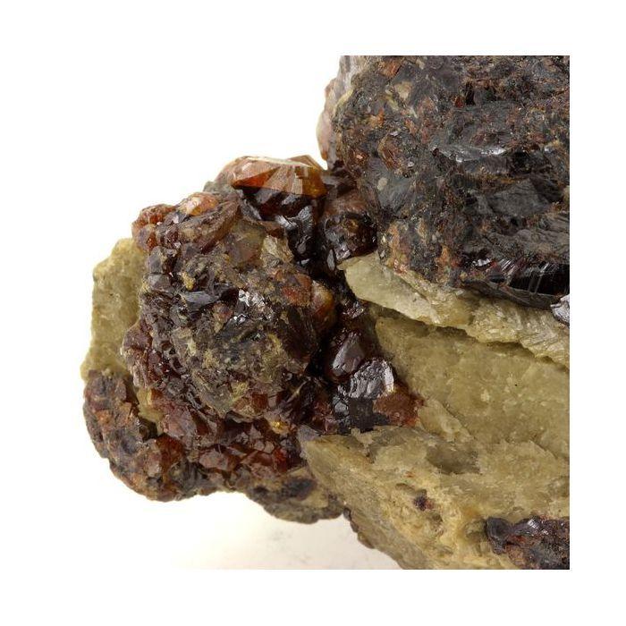 Pierres et Minéraux. Sphalerite (Blende) + Siderite. 1175.0 ct. Mine de La Mure, Isère, France.