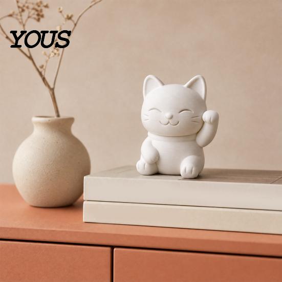 Nightstand Fortune Cat Statue 3D Printed Luck Statue, Cute White Maneki Figurine, Matte Mini Ornament for Home Desk Bedroom Decor, Holiday