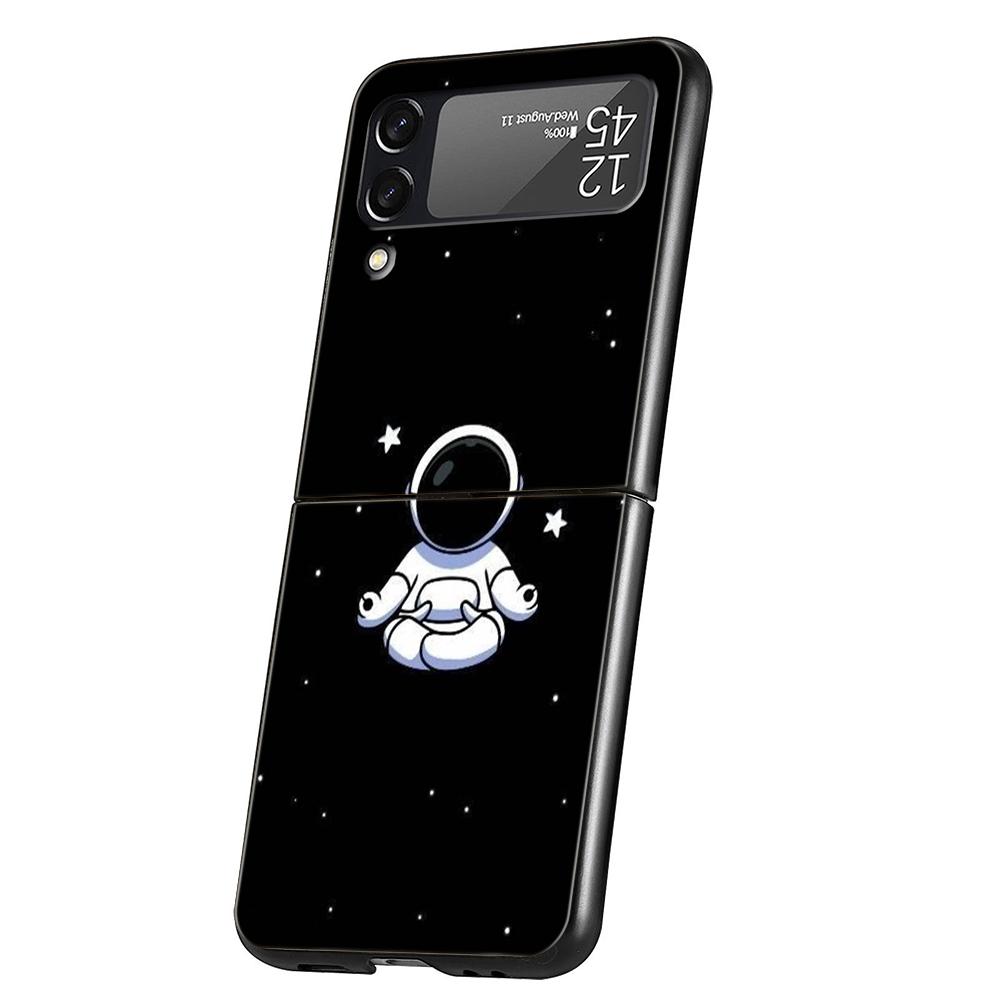 Gražus astronautas telefono dėklas, skirtas Samsung Galaxy Z Flip 3 4 5 6 7, kietas juodas sulankstomas PC, Samsung Z Flip3 Flip4 Flip5 dangtelis