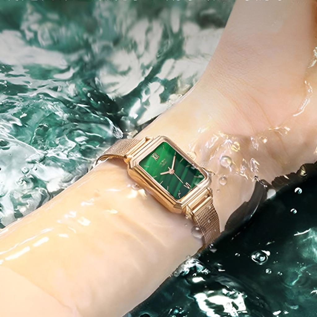 Achengy Small Green Watch Light Luxury Women'S Watch Fashion Watch Female Student Junior High School Retro Simple Women'S Quartz Watch