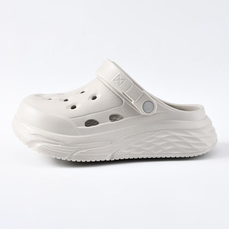 Summer hole shoes men's non-slip beach outdoor thick-soled bag head fashion versatile manufacturer