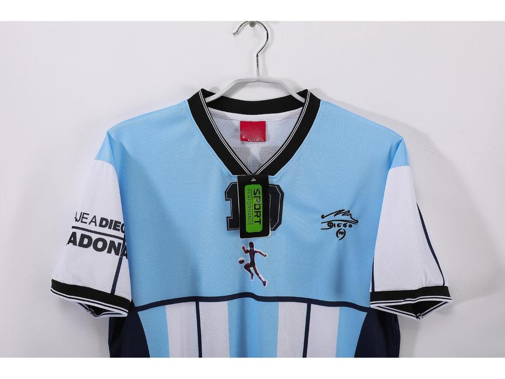2001 Argentinien Heim Maradona Retro Trikot - Personalisiert & Anpassbar