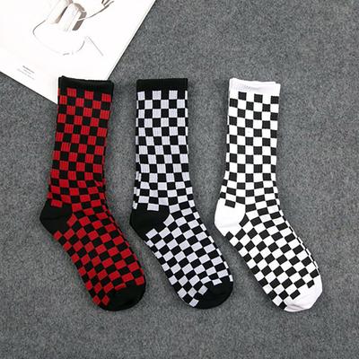 Korea Harajuku Trend Damen Schachbrett Socken Geometrische Karierte Socken Herren Hip Hop Baumwolle Unisex Streetwear Neuheitssocken