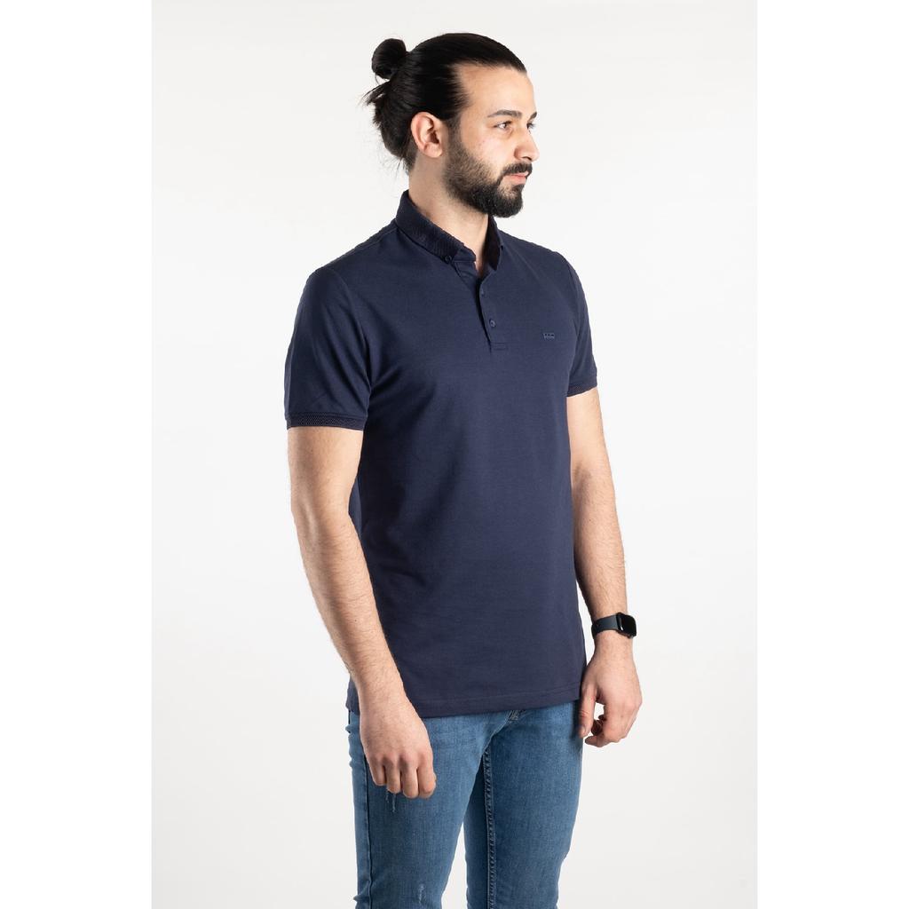 Weißes Herren-T-Shirt mit Polokragen