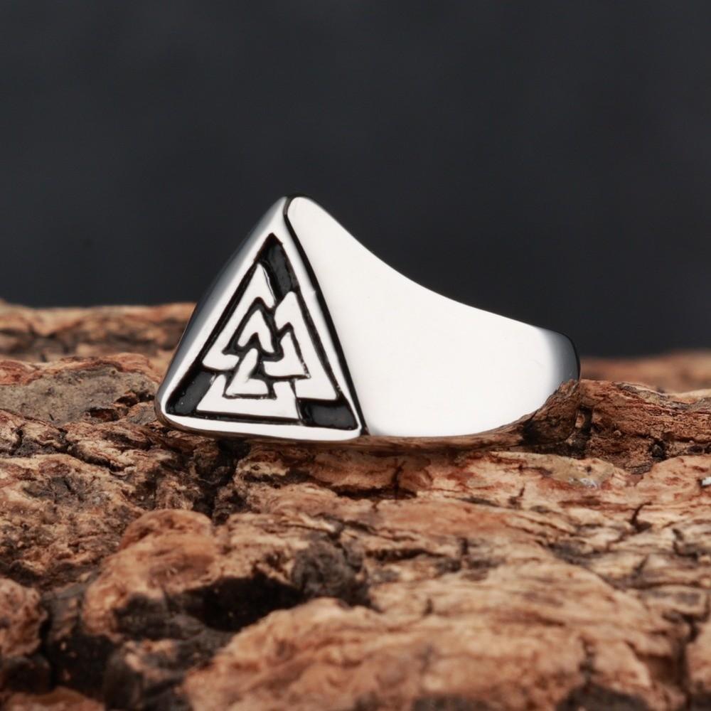 Finger Jewelry Triangle Symbol Signet Ring Vintage Rune Protector Amulet Ring Norse Mythology Fan