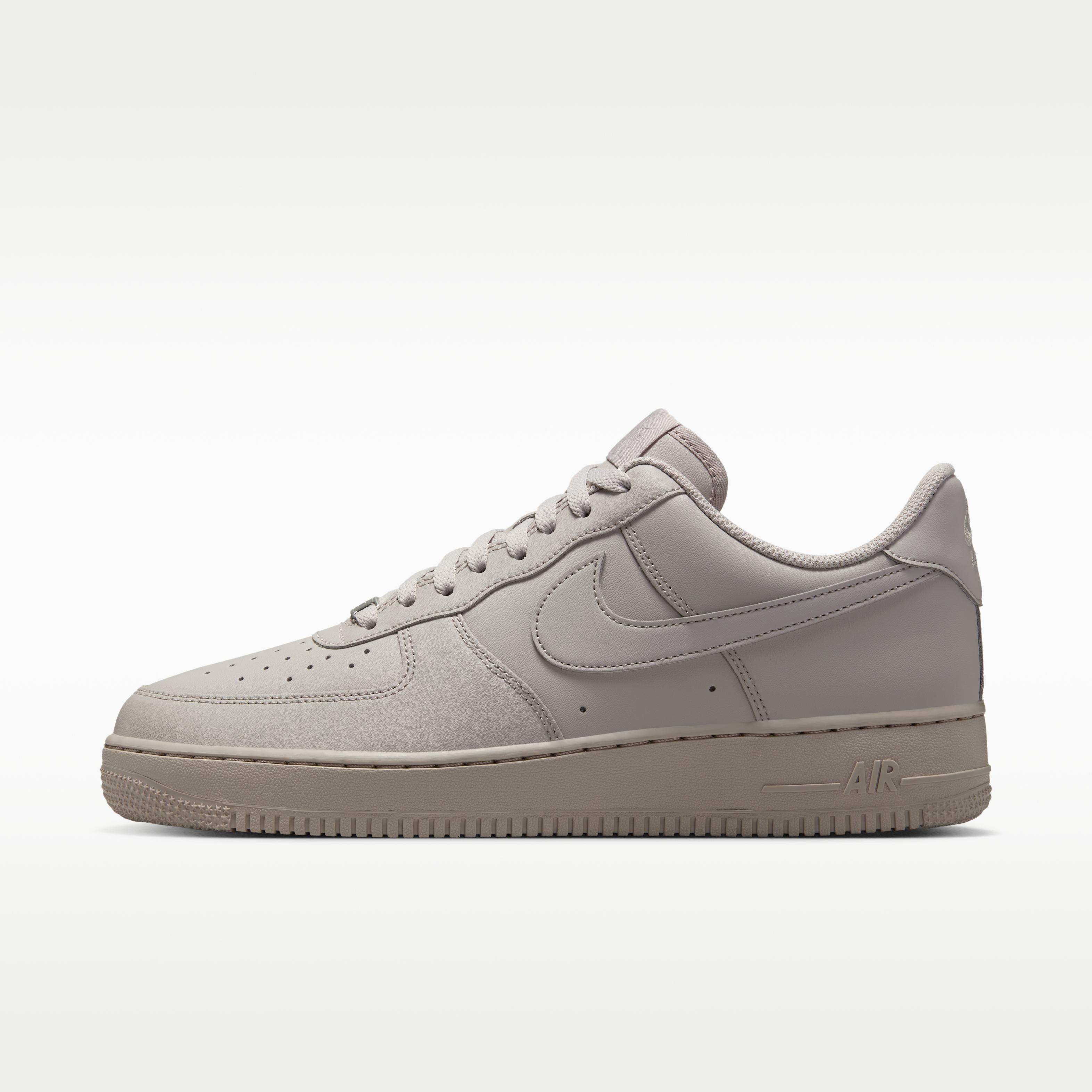 

Nike Air Force 1 Low 07 College Grey 42.5