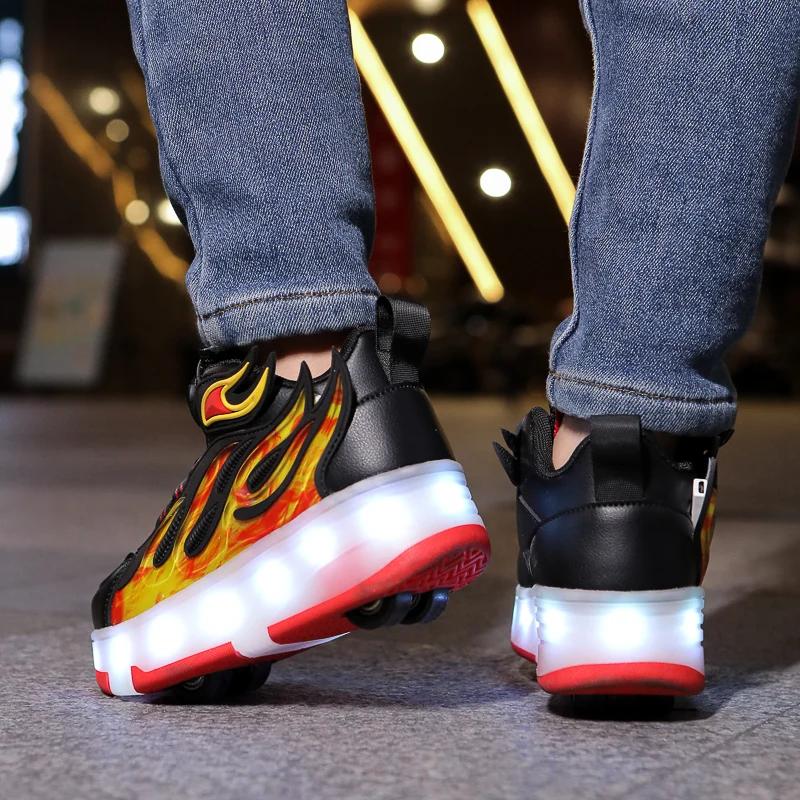 2025 Nowe dziecięce czterokołowe buty do szybkiego chodzenia dla początkujących z podświetlanym obrotowym przyciskiem i automatycznym zwijaniem dla chłopców, sneakersy