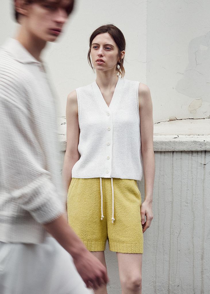 UMARMUNG Cotton Boucle Shorts_Citrus
