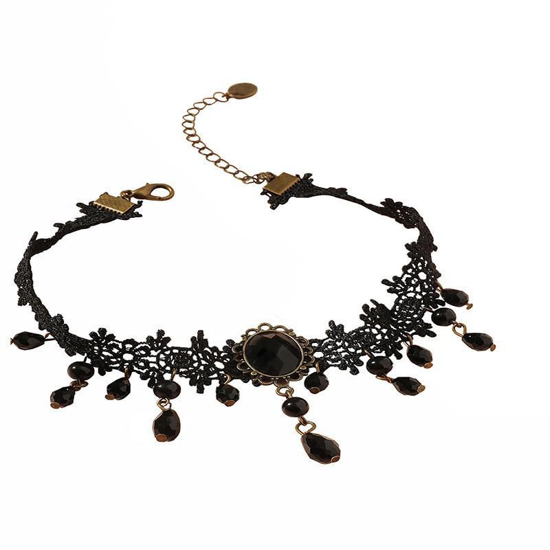 2024 Ρετρό δαντέλα κρεμαστό κολιέ Queen: Ευρωπαϊκό & Αμερικάνικο Στυλ