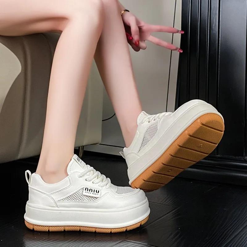 Women's White Shoes Autumn New Korean Version Student Thick Sole Breath Comfort Board Shoes Lace Up Casual ladies Sports Shoes