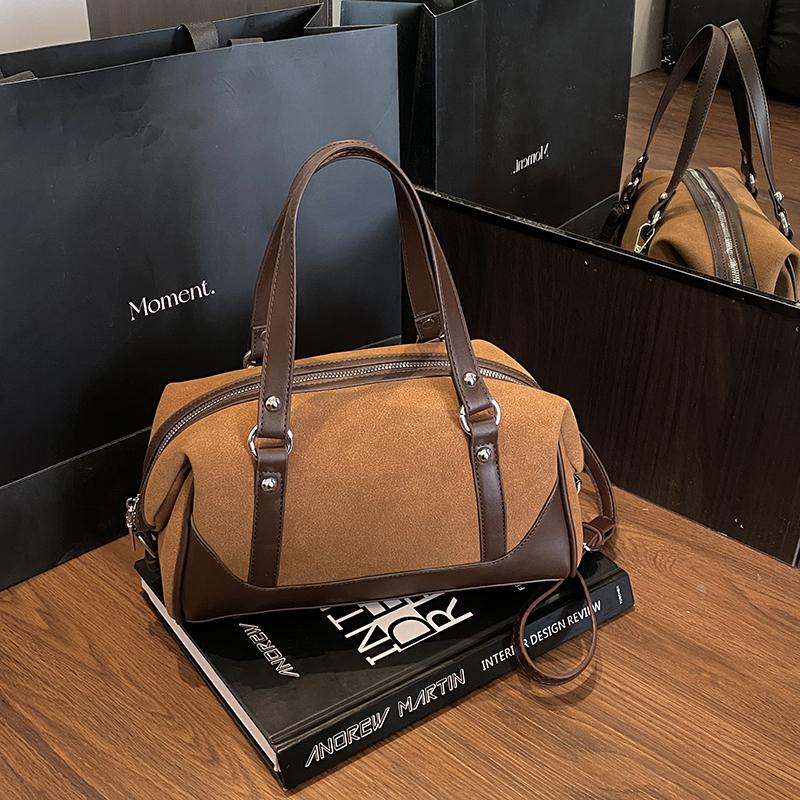 Casual Large Capaci Suede Bag Women New  Retro Brown Commuter Shoulder Bag Pillow Bag Purses and Handbags