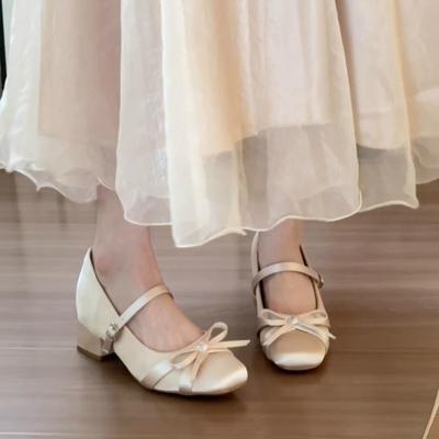 Innenhöhe Mary Jane Schuhe Herbst Neu Quadratische Zehenpartie Flacher Ausschnitt Schleife Riemchen Slipper Rutschfeste Kitten Heels