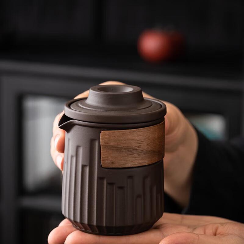 Elegant Zisha Tea Set Gift Box