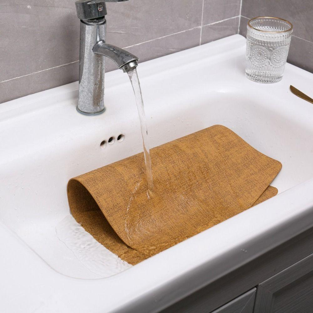 Durable Solid Color Table Mat Heat Insulation Fan-shaped Insulation Mat  Christmas