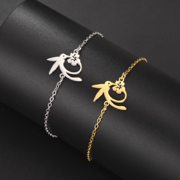 Sophisticated Hummingbird Charm Bracelet Adjustable Chain Handchain Women Fashion Wristband Bohemian Style Accessories
