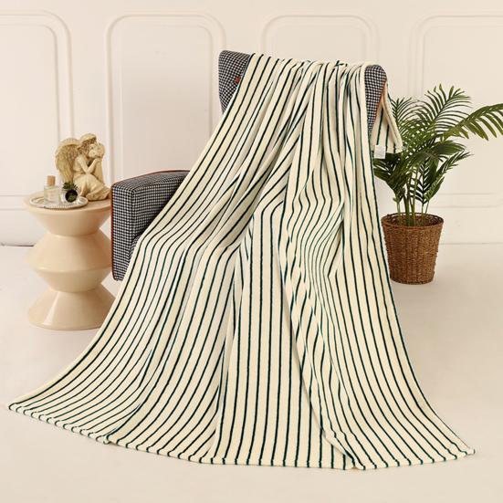 Kids Throw Blanket Super Soft Lightweight Warm Couch Chair Cover Striped